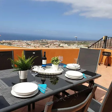 Vakantiehuis Roque Del Conde With Private Pool, Terrace With Fantastic Sea Views, Wifi, Garden, Garage Adeje